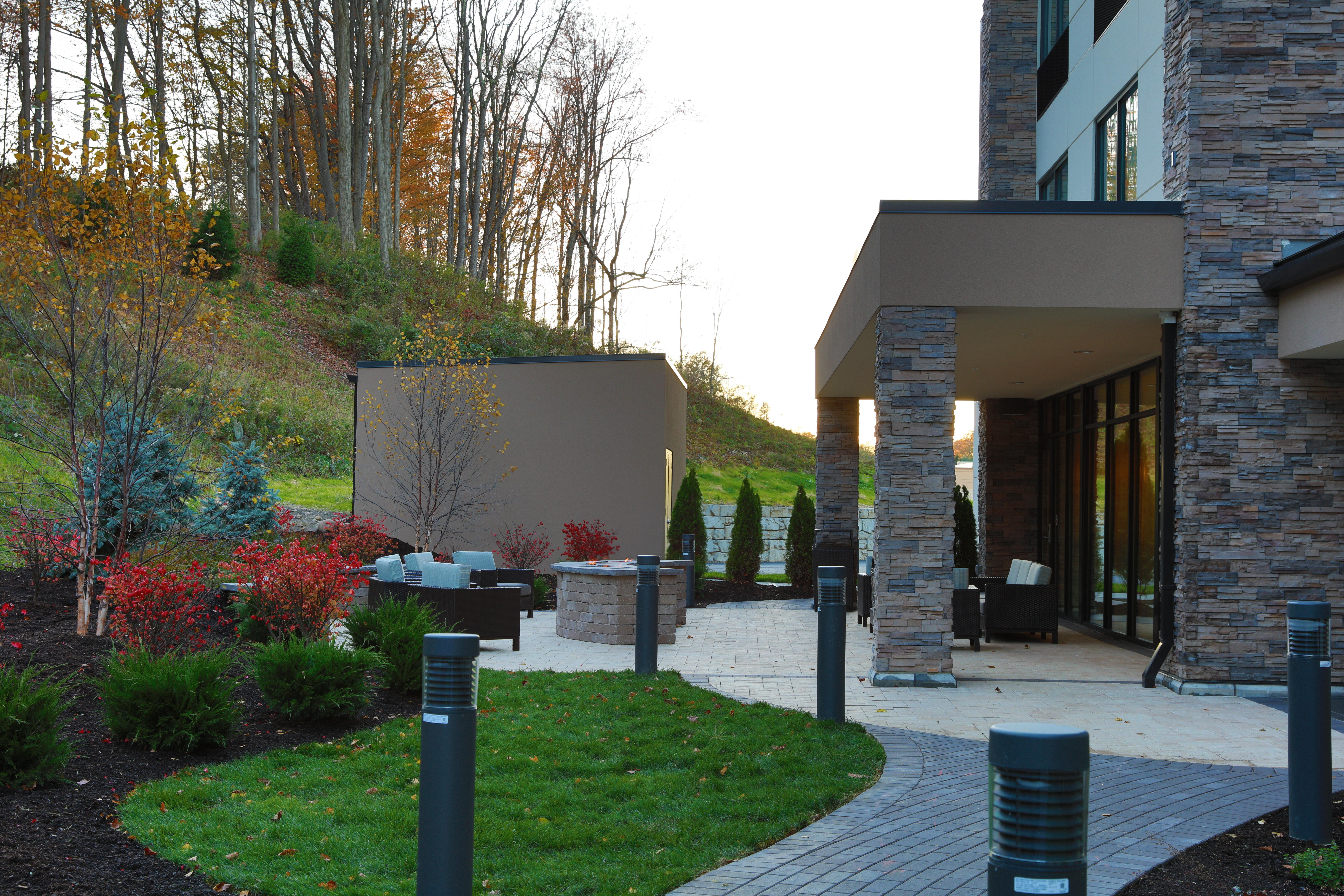 Holiday Inn Express Oneonta By Ihg Binghamton Buitenkant foto