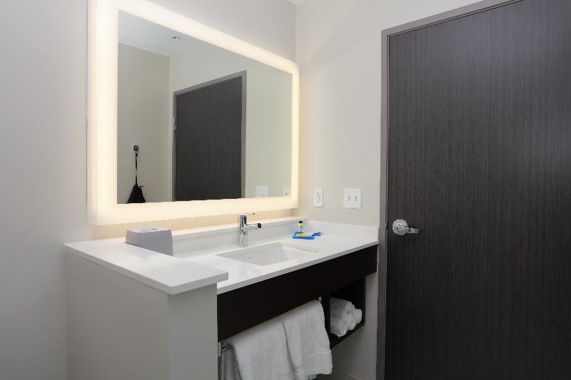 Holiday Inn Express Oneonta By Ihg Binghamton Buitenkant foto